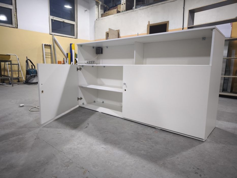 Продам ресепшн б/у