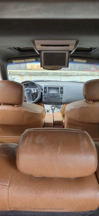Infiniti fx45 ..