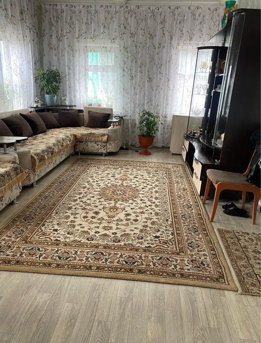 Продам дом в центре рабочего