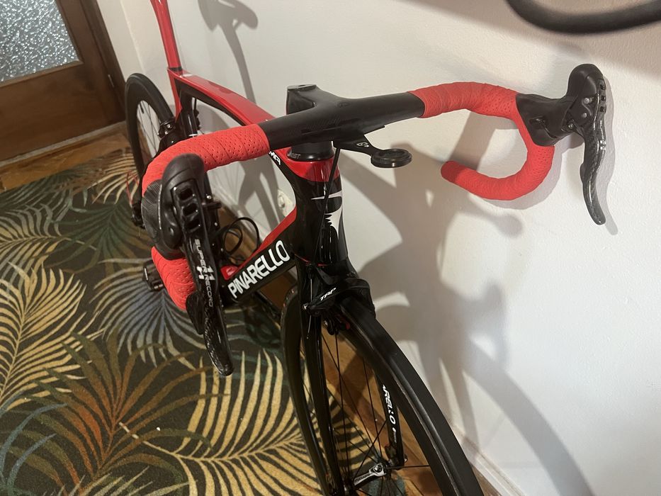 Vind Pinarello F12 si F - echipare Campagnolo Super Record 11v - roti Prolite