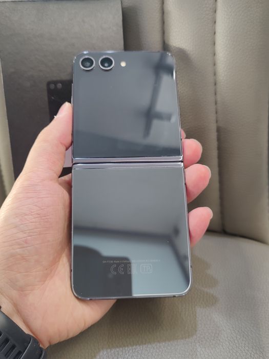 Samsung galaxy z flip 5 256