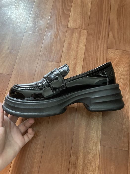 Лоферы женские 37-38 размер