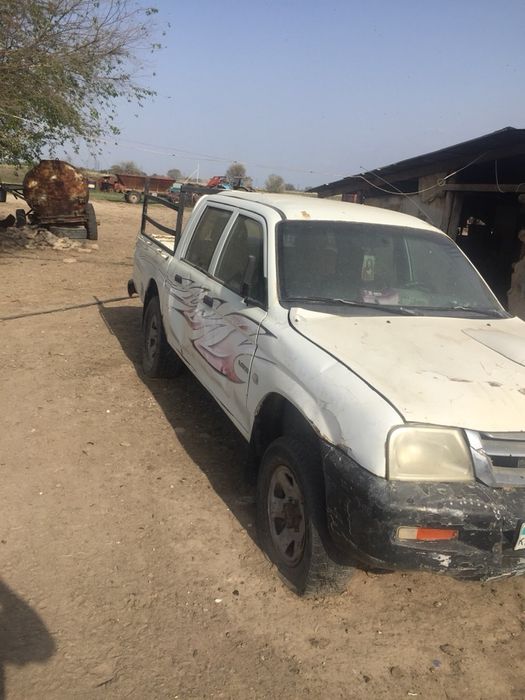 Продам митсубиси л 200