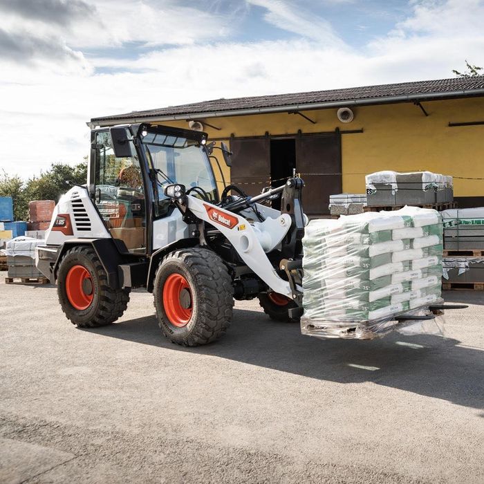 Incarcator articulat compact Bobcat L85 (Nou cu garantie)