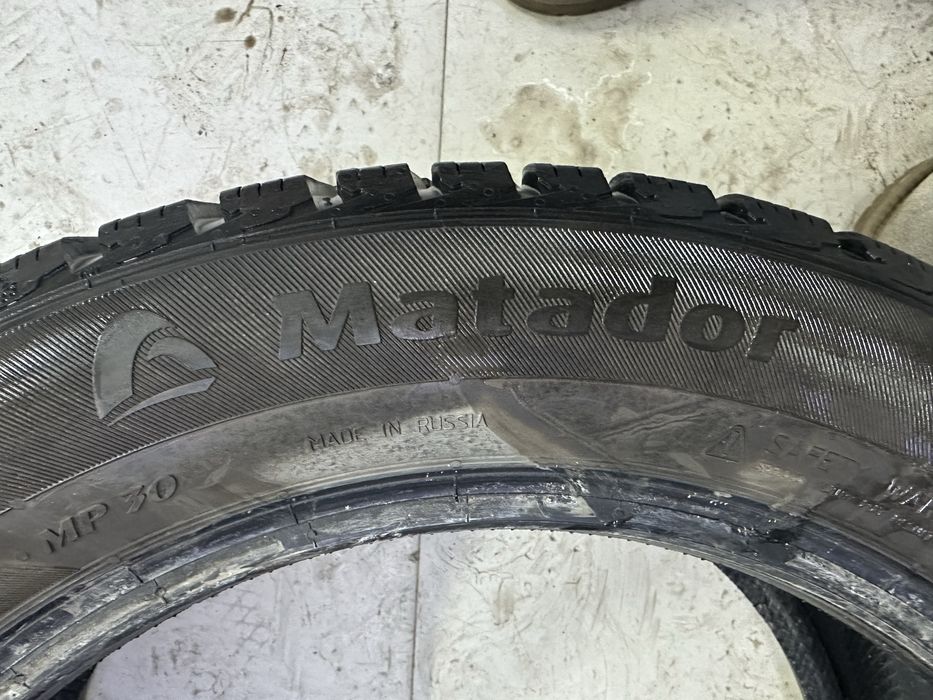 Продам шины 215/55/17 матадор