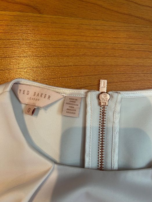 Rochie Ted Baker mărimea Xs-s