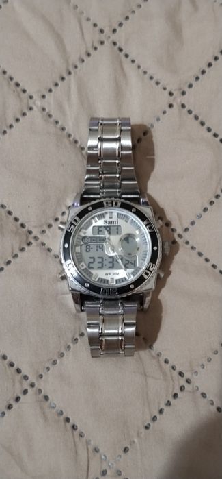 Часовник мъжки спортенн
7 €