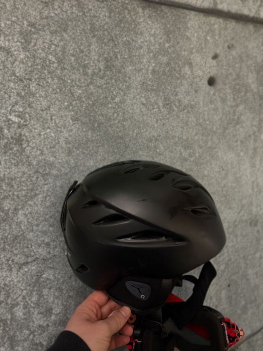 Ски каска Crivit в много добро състояние.