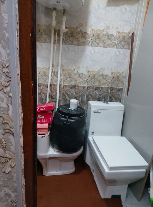 Vagzalda 1xonalik uy sotiladi 35000$
