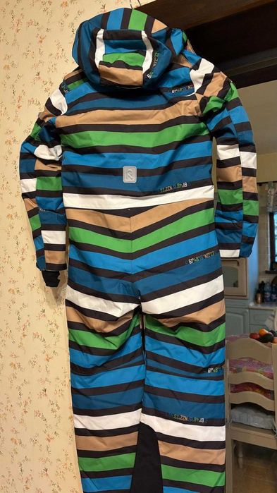 Costum snowboard/ski Reima TEC, impermeabil si rezistent la vant