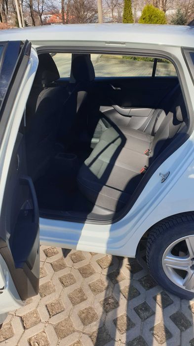 Skoda Rapid 1.6 Spaceback diesel cutie automata