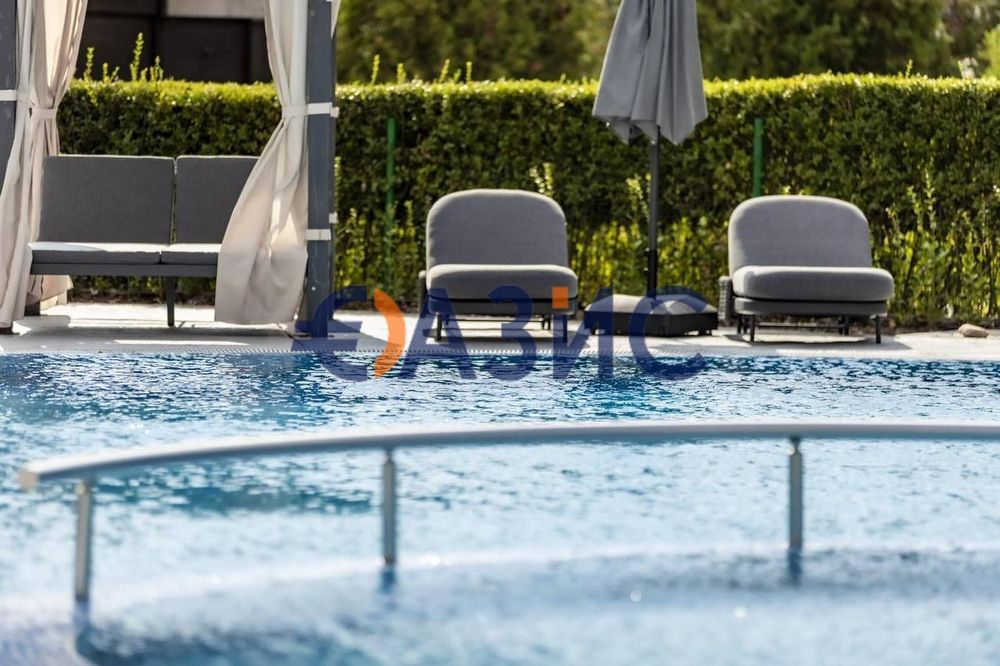 Продава се Двустаен апартамент в к.к. Слънчев бряг - 64 кв.м за 1118 €/кв.м - Снимка #4