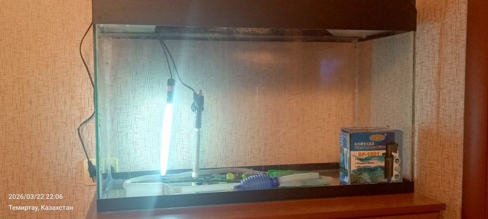 Продам аквариум 110 литров срочно