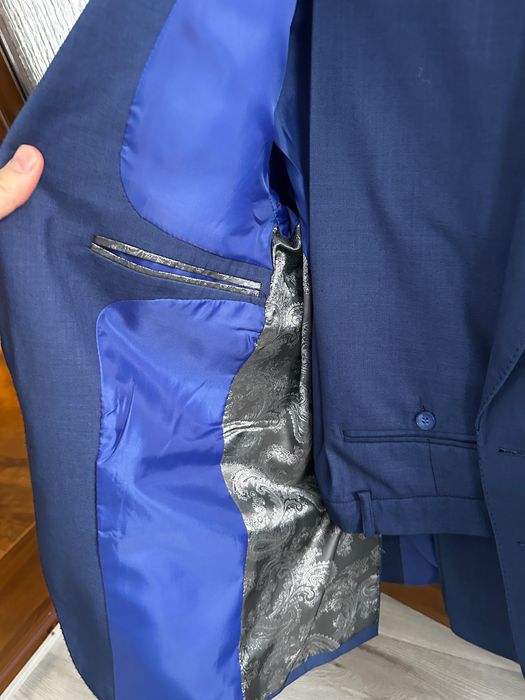 vand costum diasim style fabricat la satu mare