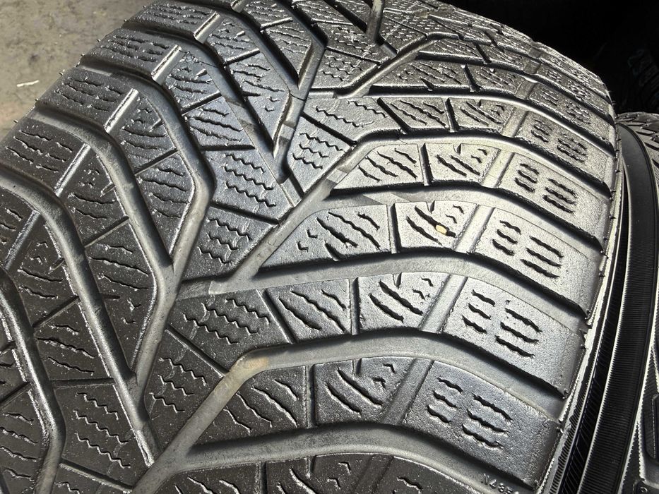 # 4x Anvelope Iarna 315/35 R21 275/40 R21 M+S - Yokohama BluEarth Winter
