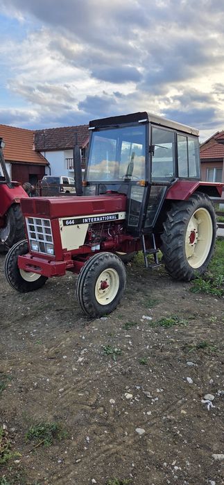 Tractor International 644