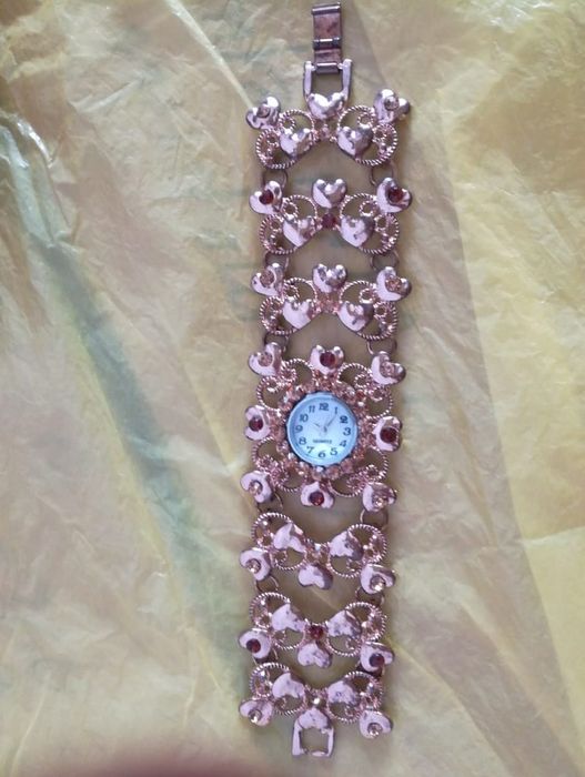 часы  женские сувенирные