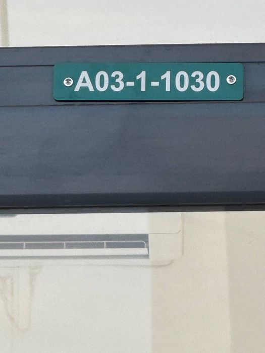 Srochno sotiladi 22kv.m yengi joy tarsavoy