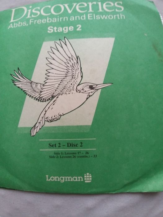 Vând 2 seturi ( 3 bucăți/ set ) de discuri de vinil