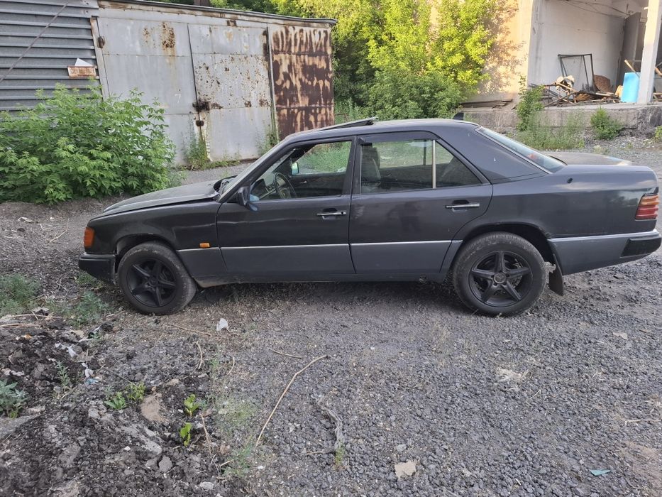 Продам или обмен 124 2.0