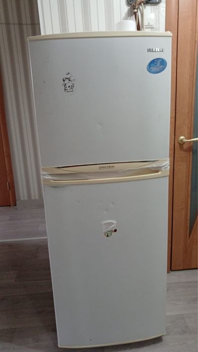 Продам холодильник