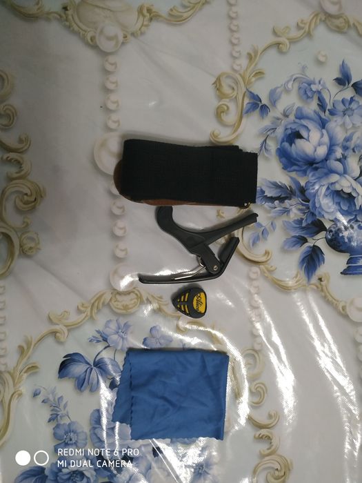 Gitara klassik lauthent