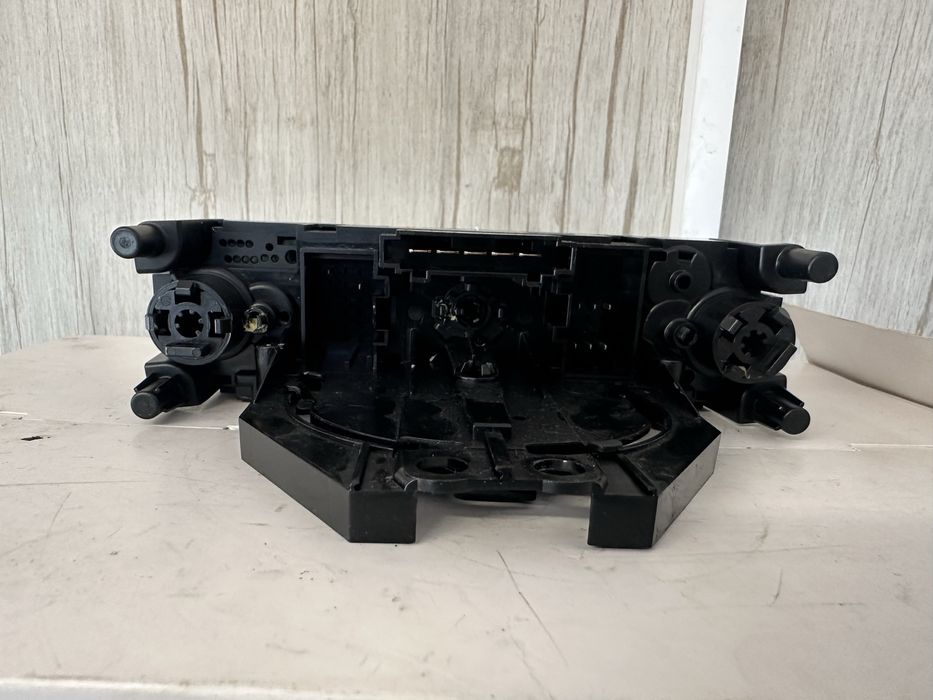 Управление климатик за Шкода Ситиго