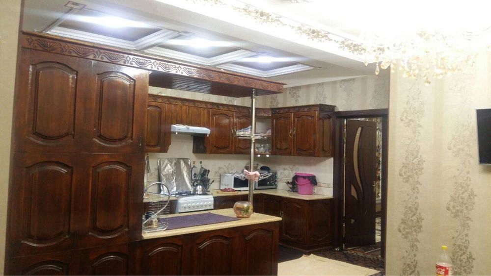 Сдается в аренду элитный двухэтажный дуплекс 198 м²