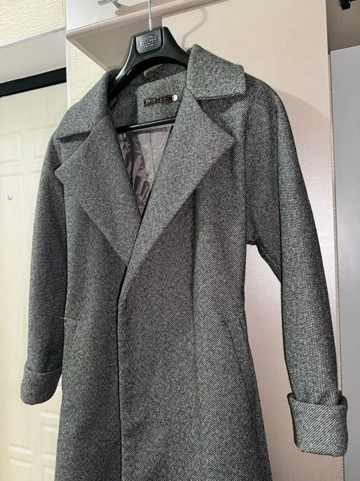 Пальто осенняя серая