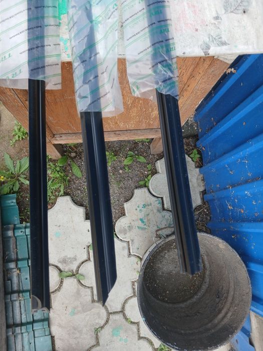Уплотнительные резинки по низу дверей Мерседес Бенз w 210
