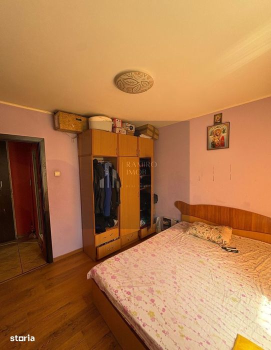 2 camere decomandat 3 minute METROU  Aparatorii Patriei xy
