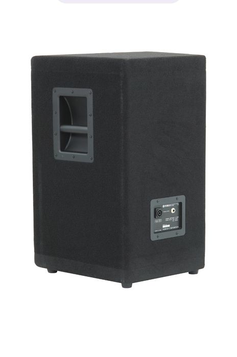 Yamaha A15 400 wat program 800 peak