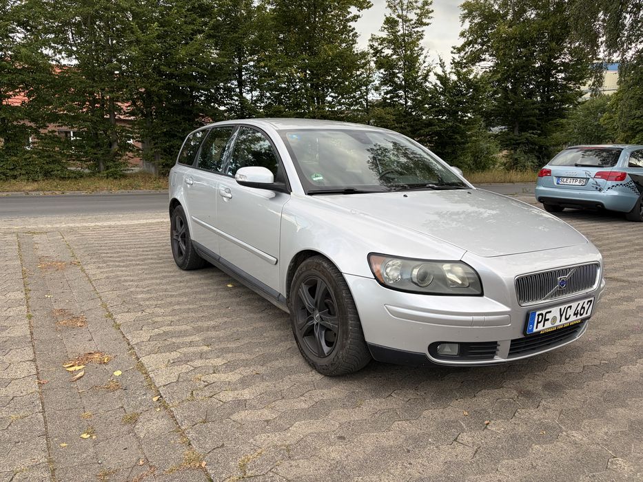 Volvo v 50 an 2007