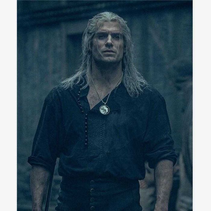 Set medalion pandantiv colier + lantisor + inel The Witcher +CADOU