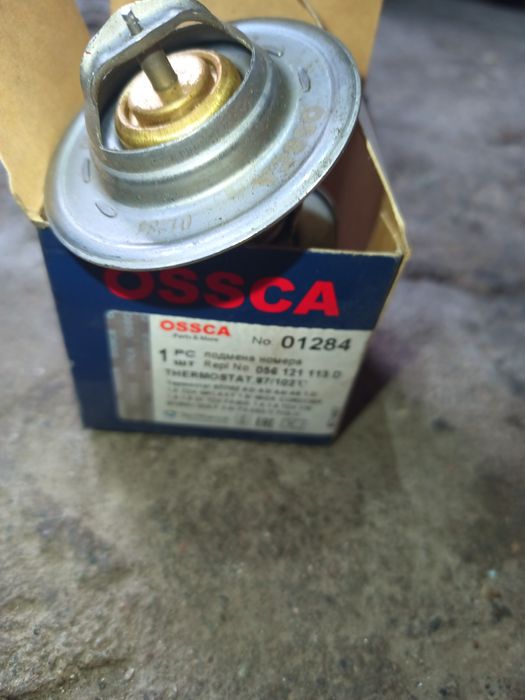 Запчасти Volkswagen Golf(Vento) 1.8