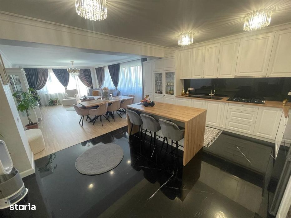 Penthouse de lux, Bucium, priveliste panoramica, 140 mp