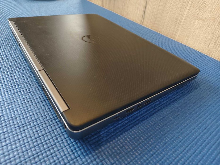 Dell Precision 7520 i7 32Gb 512 SSD Nvidia Quadro Ecran 15 Workstation