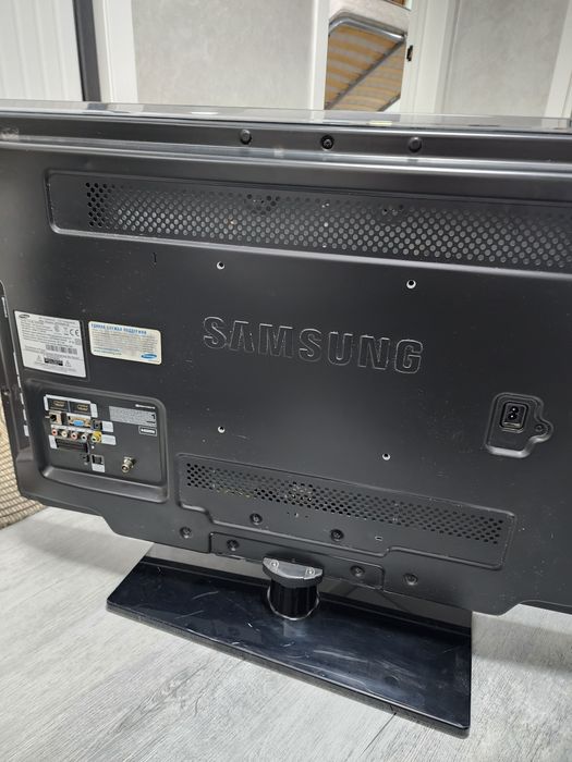 Телевизор Samsung