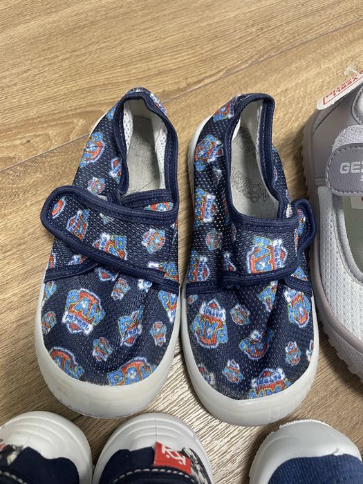 Пантофи/ аква обувки за момче