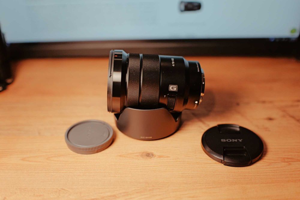 Sony 18-105mm E-mount PZ f4 G OSS