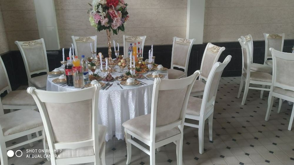 Prakat (arenda) stol stul