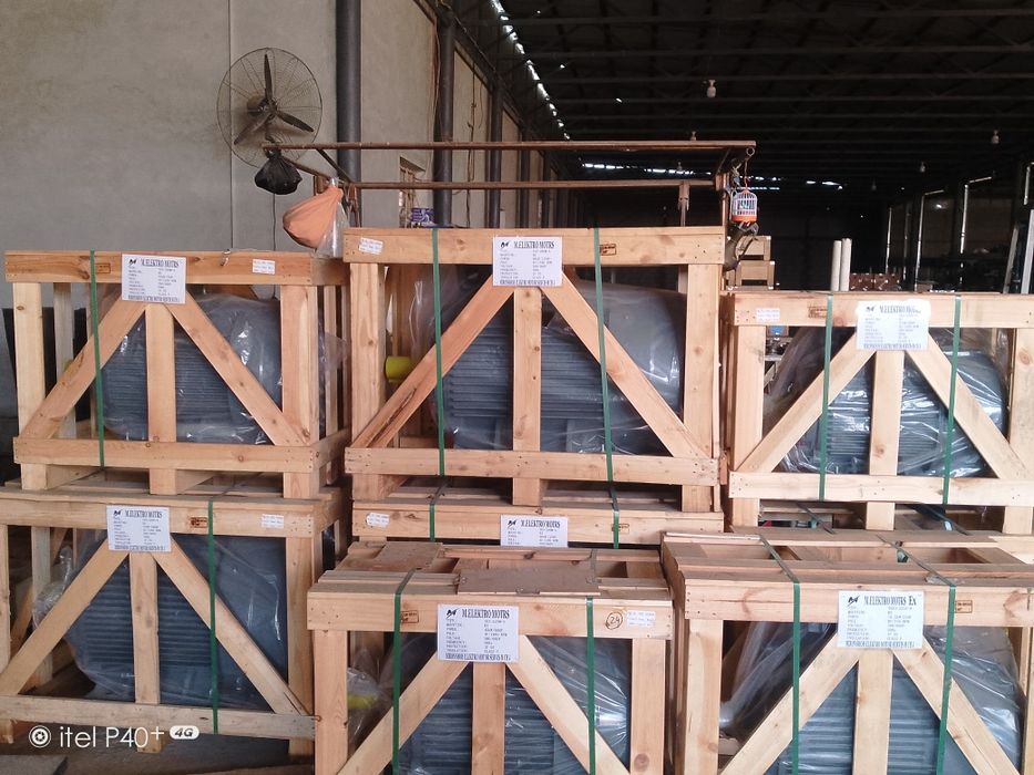 Мату́рлар барчаси 220 '360' 0'25 дан 90 квтгача бор оптим ва дона