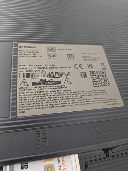 Vând televizor Smart 43 inch Samsung