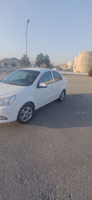 Нексия 3.  2018-йил   афтамат 180 минг йурган