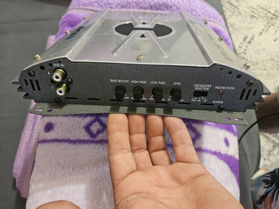 Stație  Blaupunkt  auto