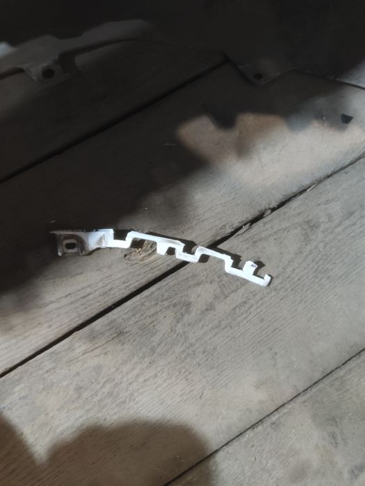 бампер hyndai accent 2021 года