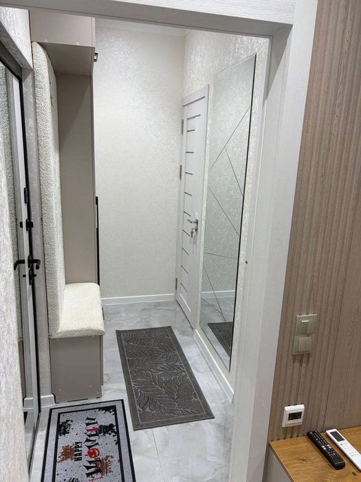 Чиланзар 6 квартал 1-2/1/4 квартира укомплектована