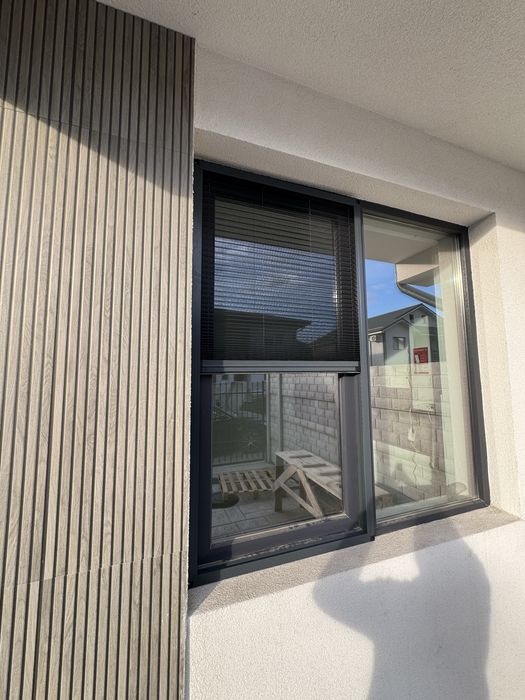 Plase tantari/insecte clasice sau tip plisee, jaluzele interioare, tamplarie pvc/aluminiu, inchideri terase, folie cristal.