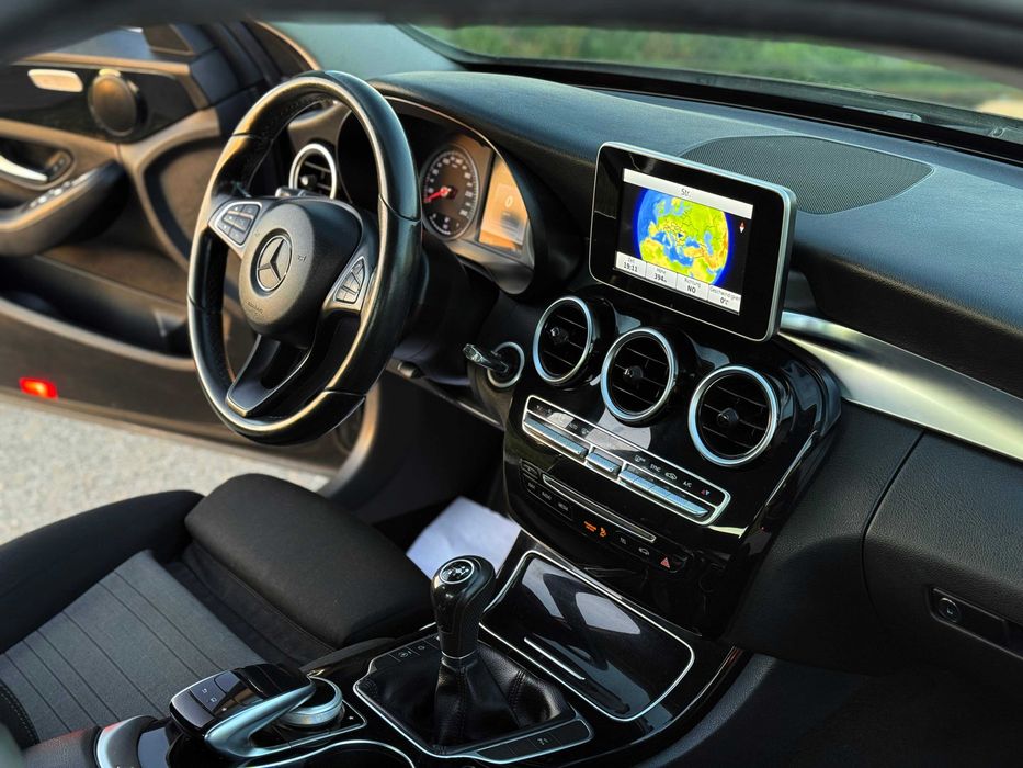MERCEDES-BENZ C 200 Adus recent Impecabil !