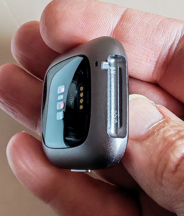 Fitbit Versa 2 Grey impecabil la cutie!